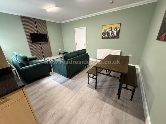 Arthur Avenue, Nottingham - Photo 1