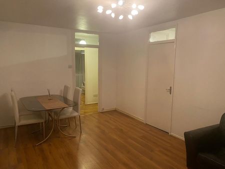 1 Bed Flat, Jasmine Gardens, HA2 - Photo 2