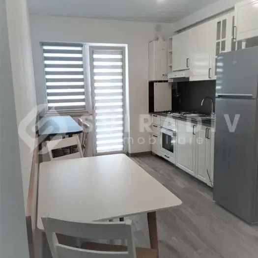 Apartament 3 camere, parcare- zona Vivo - Fotografie 1