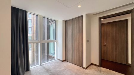 Price £4,200 pcm - Available Now - Unfurnished - Photo 3