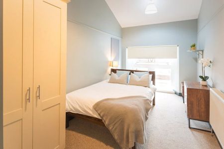 Flat H Bishop Blackall School, Pennslyvania Road, Exeter, Devon, EX4 - Photo 3