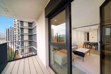 Westmont Apartments, Fountain Park Way, W12 7SF - Photo 3