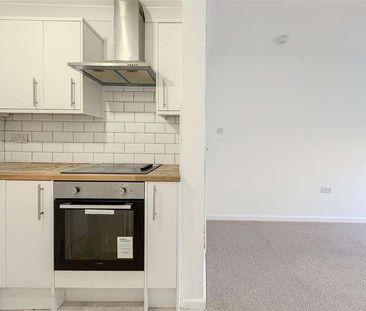 Marina, St. Leonards, TN38 - Photo 6