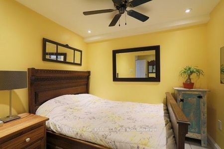 1 Hiawatha Road #Lower - Photo 2