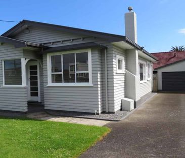 A sweetie in Westown - Photo 2