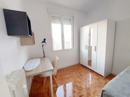 Paseo de las Delicias, Madrid, Community of Madrid 28045 - Photo 2