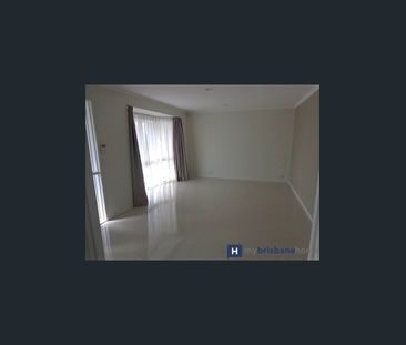 4 Wesley Place, Sinnamon Park, Qld 4073 - Photo 4