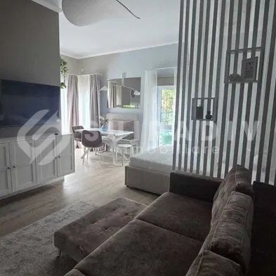 Apartament modern, curte proprie de 200 mp, parcare- Europa - Photo 1