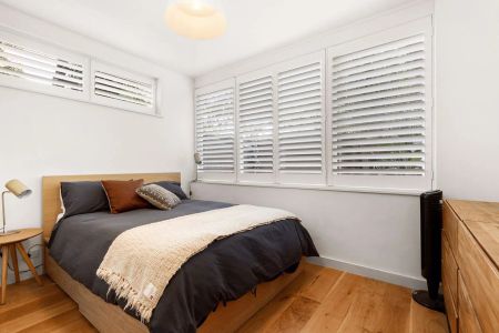 1/209 Dandenong Road, Prahran. - Photo 5