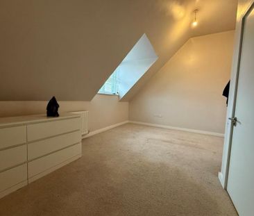 4 Bedroom Terraced To Let - Photo 2