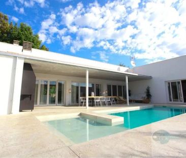 Luxury House for rent in Crestatx, sa Pobla, Balearic Islands - Photo 1