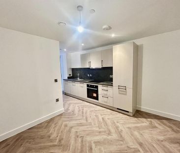 Studio to rent - Photo 6