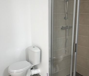 Location Appartement 2 pièces 39m² FLEURY SUR ORNE 14123 - Photo 2