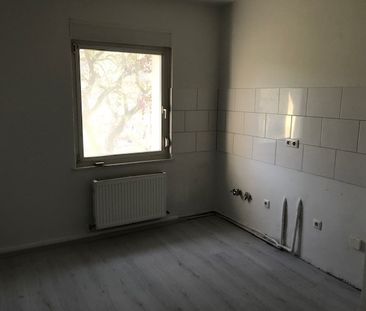 2-Zimmer-Wohnung mit Balkon in Duisburg-Ungelsheim mieten - Photo 1