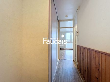Location Appartement 1 pièce 26m² ST LO 50000 - Photo 5