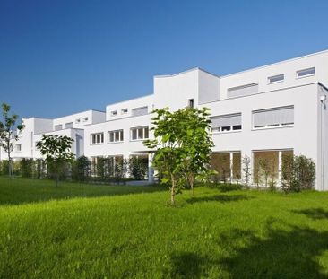 Auf zwei Etagen mit Sitzplatz und Balkon - Foto 4