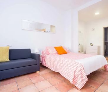 Carrer Almirall Cadarso, Valencia, Valencian Community 46005 - Photo 3