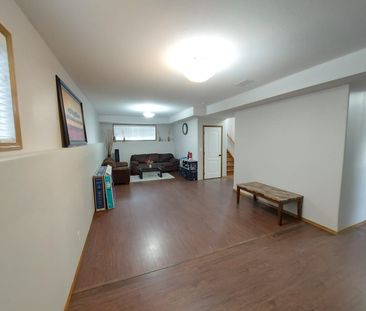 Beautiful 5 Bedroom House In Oriole Park! - Photo 1