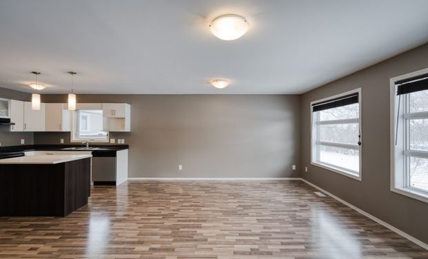 222 Maple Avenue, Mitchell, MB - Photo 1