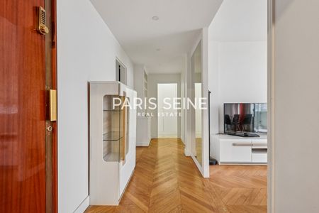 **BAIL CODE CIVIL**SUFFREN**ÉLÉGANT 3 PIÈCES MEUBLÉ**2 CHAMBRES**2 BALCONS**TRAVERSANT ET LUMINEUX** - Photo 5