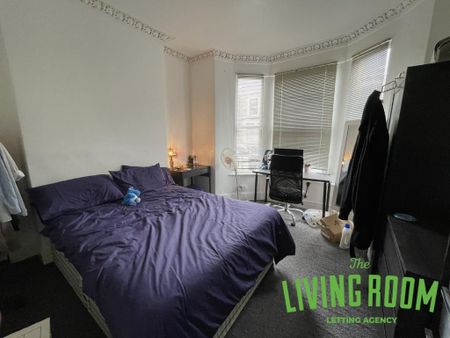 6 bedroom house to rent - Photo 3