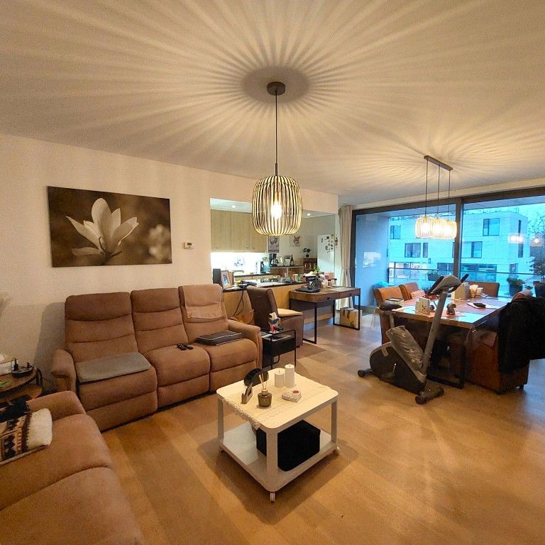 Appartement te huur in Waarschoot - Photo 1