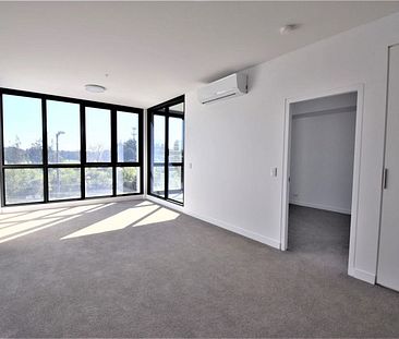 Luxury 1 Bedroom Apartment&excl; - Photo 5