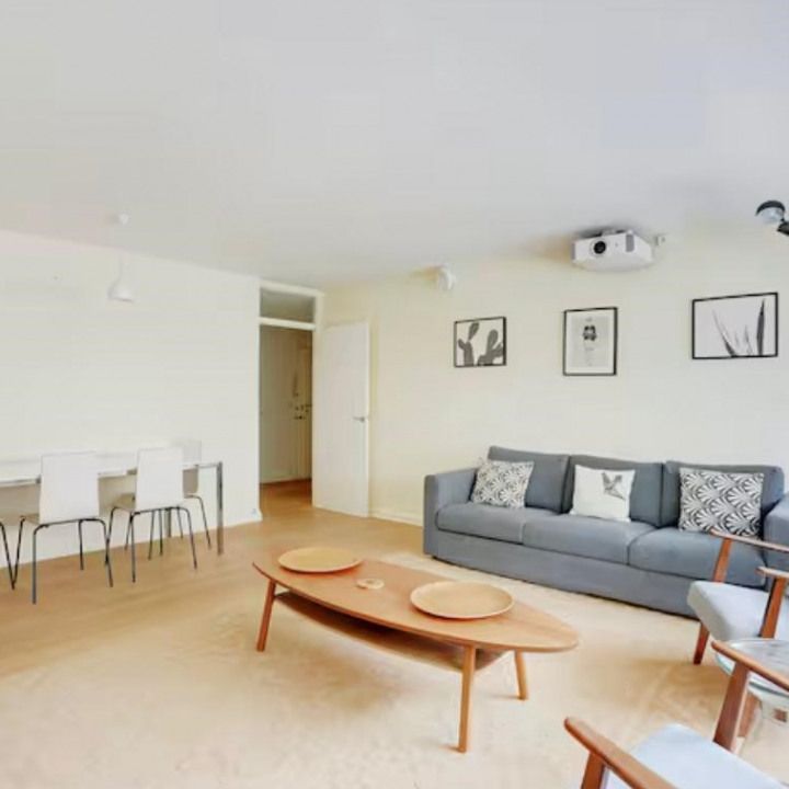 Appartement • Chaillot - Photo 1