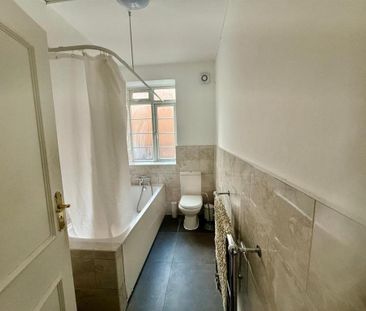 5 bedroom house share to rent - Photo 1