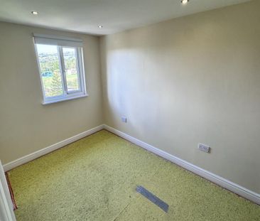 West Street, Glossop - Photo 6