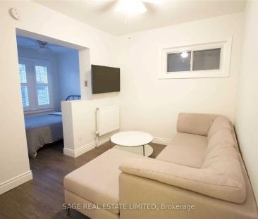 8 Brookmount Road #1B - Photo 3