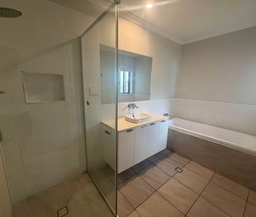 Modern, Low-Maintenance Living in Prime Ripley Location - Photo 4