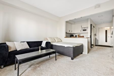 Heklagatan, Kista - Photo 2