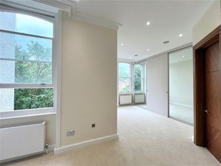 11 Hyde Park Place, London - Photo 4