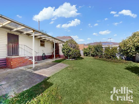 44 Leigh Street, Huntingdale - Photo 1