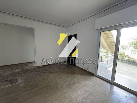 Διαμέρισμα για ενοικίαση Κέντρο (Παραλία) - Φωτογραφία 2