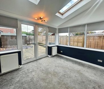 2 bedroom semi-detached house to rent - Photo 3