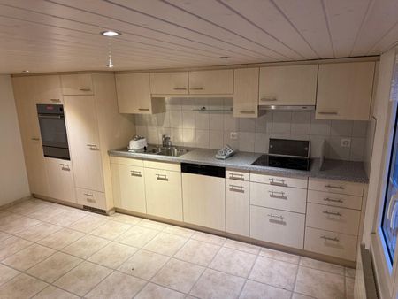 Charming 6.5-room single-family house with generous storage space, Glarus Süd - Foto 4