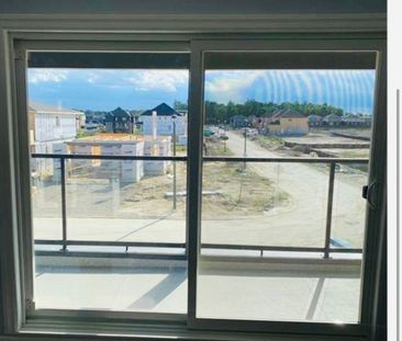 For Lease - 2125 Tokala Trail, London North, Ontario - Photo 3