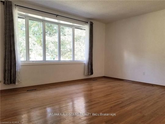 For Lease - 11 ROSELYN Court, Kawartha Lakes, Ontario - Photo 1