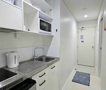 Neat and Fresh Apartment at Whitaker - Photo 4