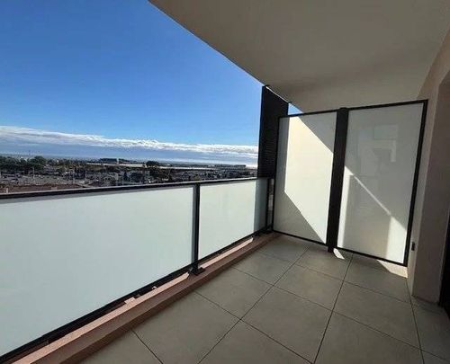 ST LAURENT DU VAR - 2 PIECES RESIDENCE NEUVE - GARAGE - Photo 1