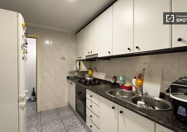 barcelona, Catalonia 08042