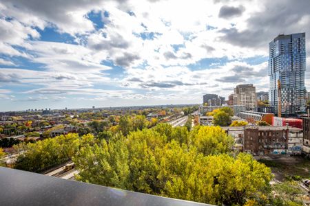 1288 Av. des Canadiens de Montréal, Montréal (Ville-Marie), QC H3B - Photo 4
