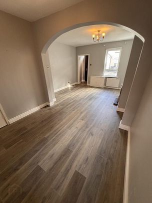 33 Parker Street, Belfast, BT5 4HN - Photo 1