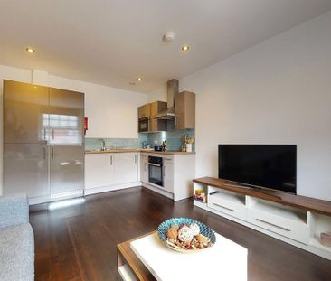 2 bedroom apartment to rent - Photo 1