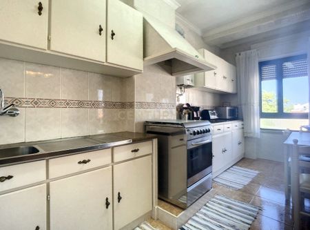 Nazaré, Leiria - Photo 2