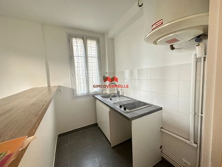 Location Appartement 2 pièces 23m² - Photo 4