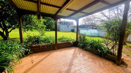 PRIME LOCATION - Photo 4