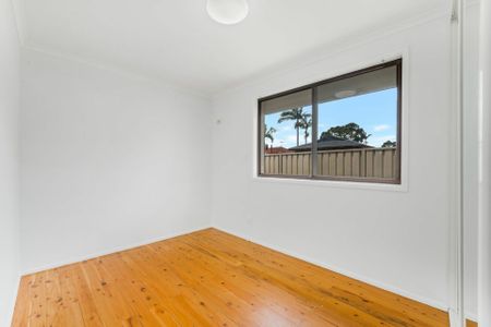 Walk to Schools, Tafe and Shops - Photo 3